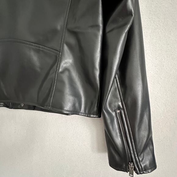 Bagatelle Black Faux Leather Moto Jacket Women's Large - Picture 7 of 15
